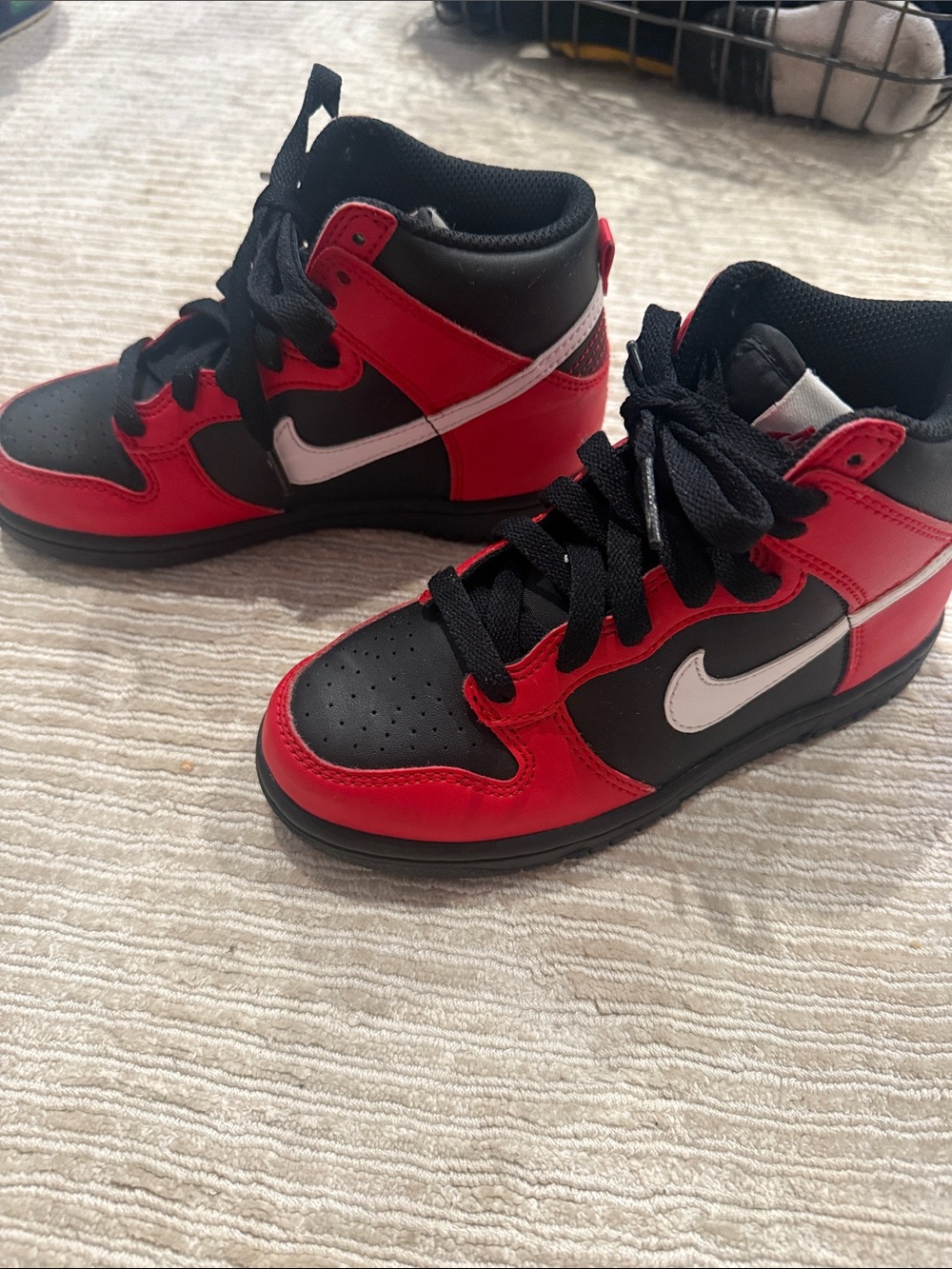 Nike Dunk High Black University Red Boys 12.5c